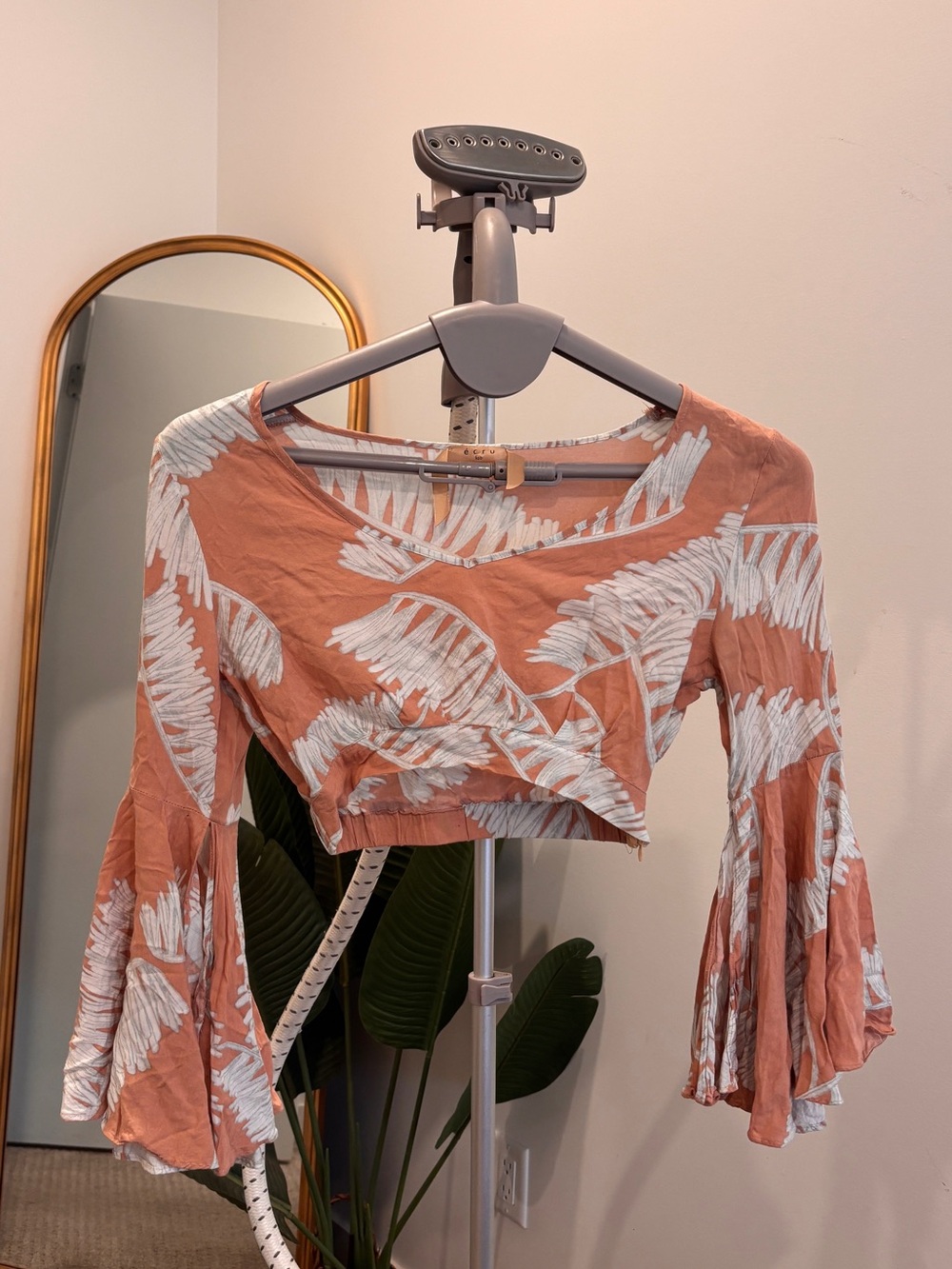 ecru Rust Leaf-Print Cropped Bell-Sleeve Top